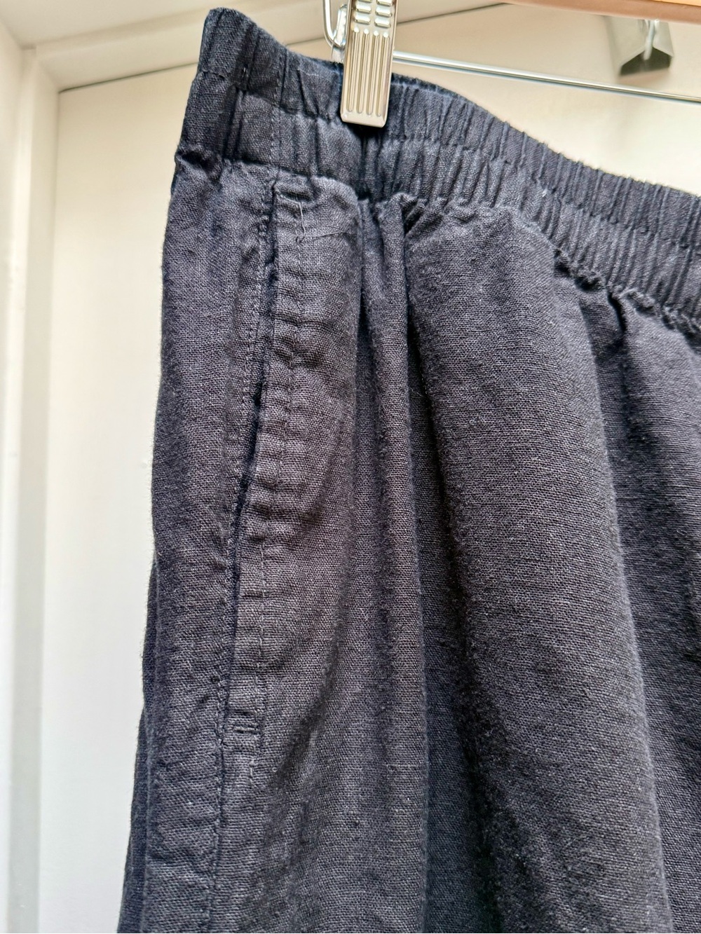 Old Navy High-Waisted Linen-Blend Super Wide-Leg Pants - Picture 5 of 6